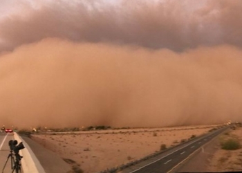 “Апокалиптическую” стену пыли в США сняли на видео