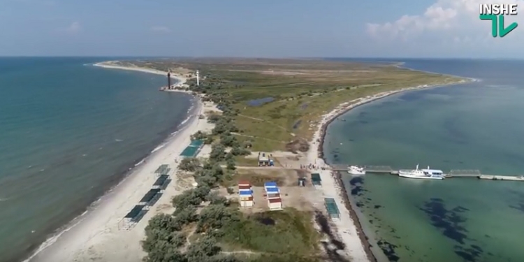 Кемпинг для участников АТО «Душа півдня» на острове Джарылгач, созданный николаевскими волонтерами, – отдых, просветляющий душу и проветривающий мозги