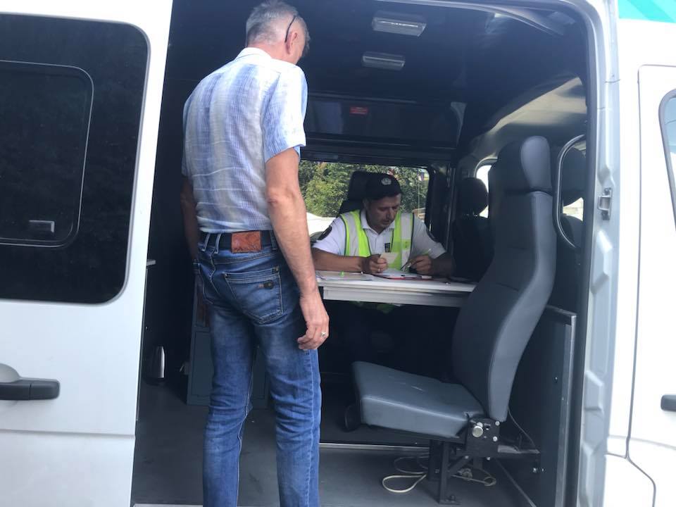 На Николаевщине УТБ и патрульные проверили междугородние маршрутки: отметили кучу нарушений и беспечность пассажиров 7