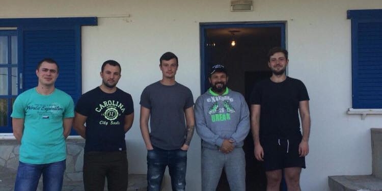 Греция освободила 12 украинских моряков с задержанного судна Mekong Spirit