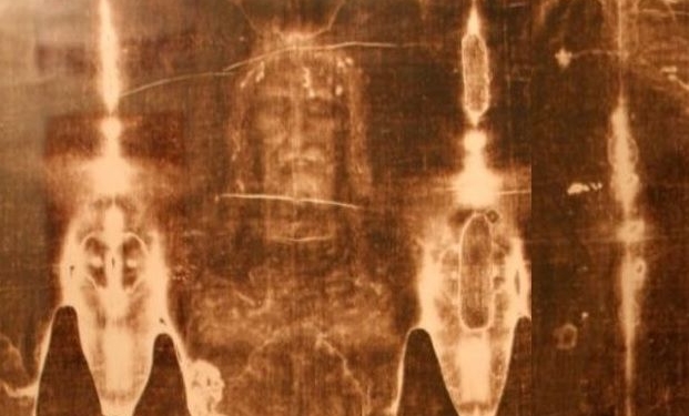 Пятна крови на Туринской плащанице признали подделкой