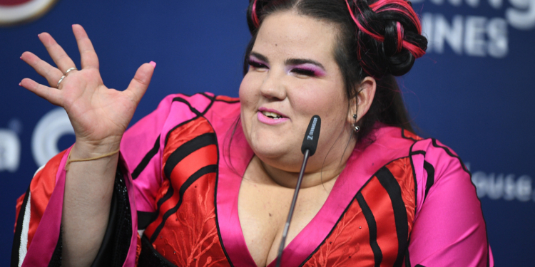 Победительница “Евровидения” Нетта продемонстрировала, что наснимала в Киеве