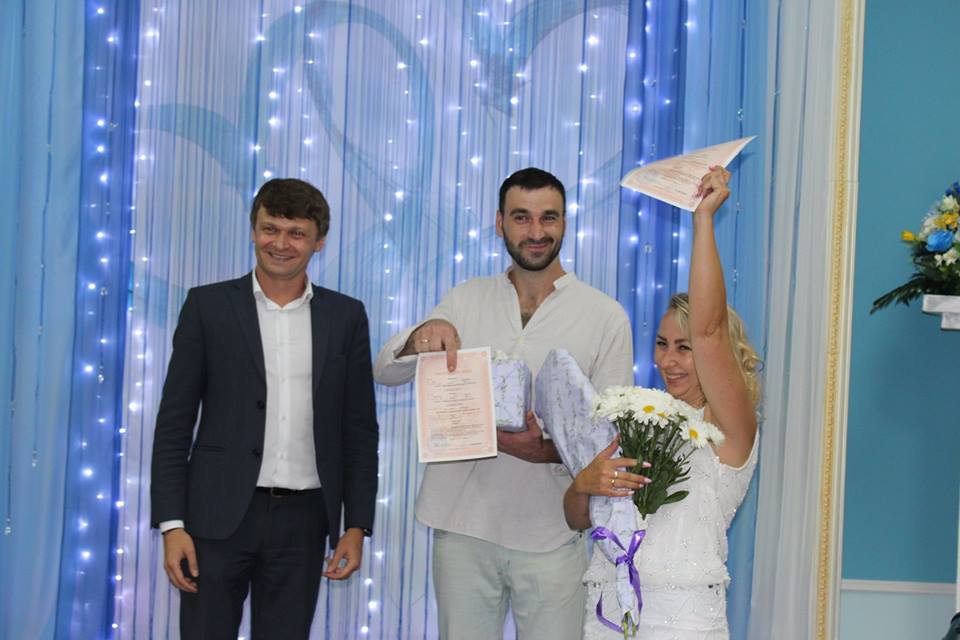 «Брак за сутки» на Николаевщине «перешагнул» тысячный рубеж 9