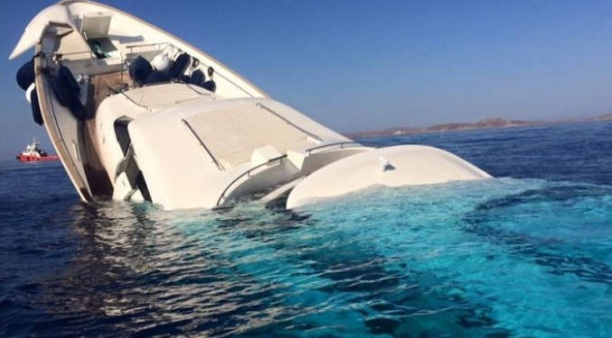 У херсонских берегов затонула яхта из Николаева