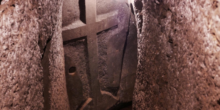 Увлечение длиной 23 года: как армянин построил подземный храм