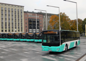 Эстония сделала бесплатным проезд в городских автобусах, чтобы стимулировать использование общественного транспорта