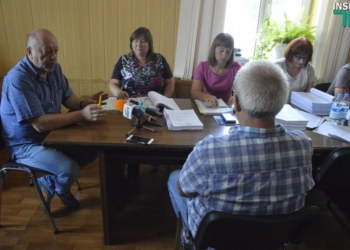 В Николаеве комиссия назвала победителя конкурса управляющих компаний. Депутаты Исаков и Ентин в пух и прах разнесли принятое решение