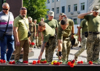 Четвертую годовщину трагедии под Зеленопольем николаевцы отметили реквиемом по погибшим