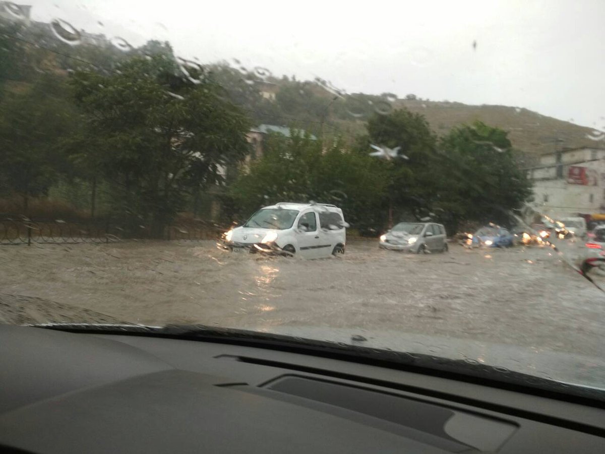 Оккупированный Севастополь затопило