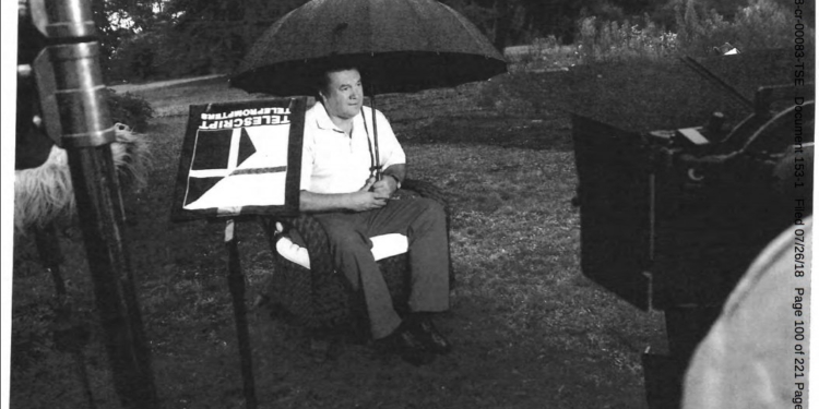 Опубликованы уникальные фото с Януковичем, которые Манафорт хотел скрыть от присяжных