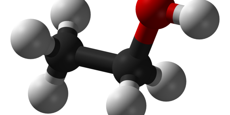 Тендер века: частная фирма утилизировала 22 тыс.литров спирта всего за одну гривну