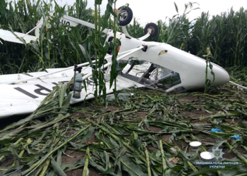 В Сумской области разбился легкомоторный самолет. Пилот погиб