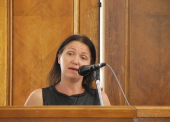 Родители учеников школы №1 имени Олега Ольжича попросили горсовет организовать проверку КРУ: В школе просто жах