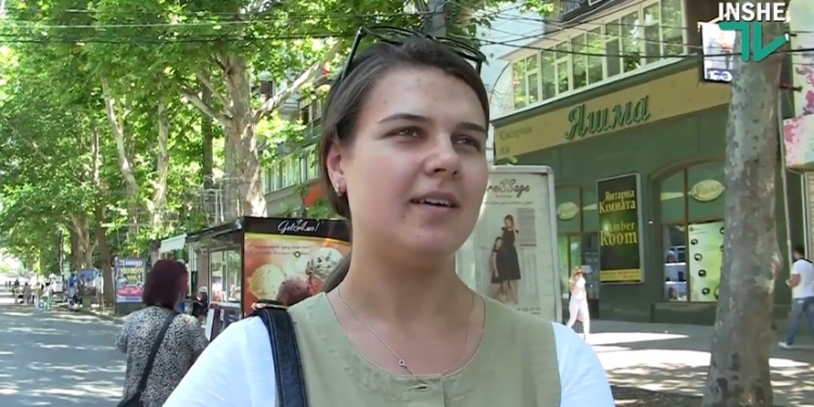 Что думают жители Николаева о народных депутатах: Воруют и много отдыхают