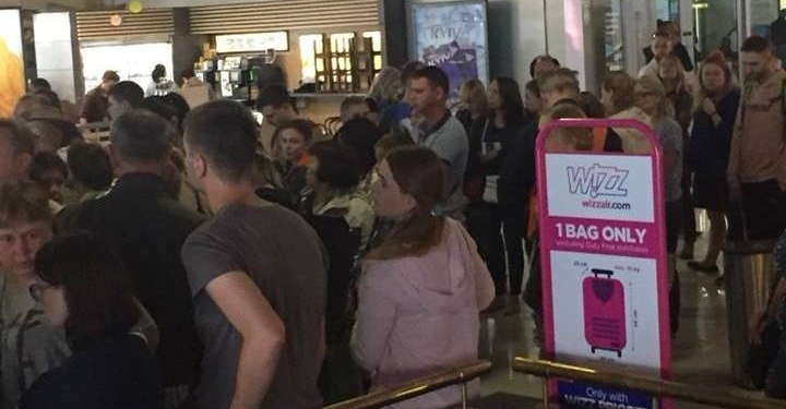 И вновь Bravo Airways: в аэропорту “Киев” застряли тысячи туристов