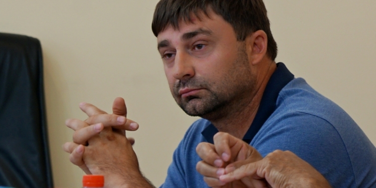 «Может, глава Николаевской ОГА и не знает о решении той сессии»: как Барна уговаривал Фроленко не поднимать вопрос об отчете Савченко