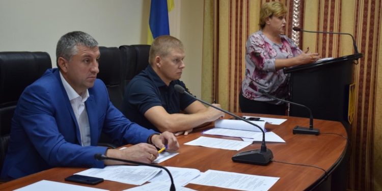 Вчера «Николаевводоканал» пополнил запасы жидкого хлора. В ОГА поручили продумать переход на использование гопохлорита натрия