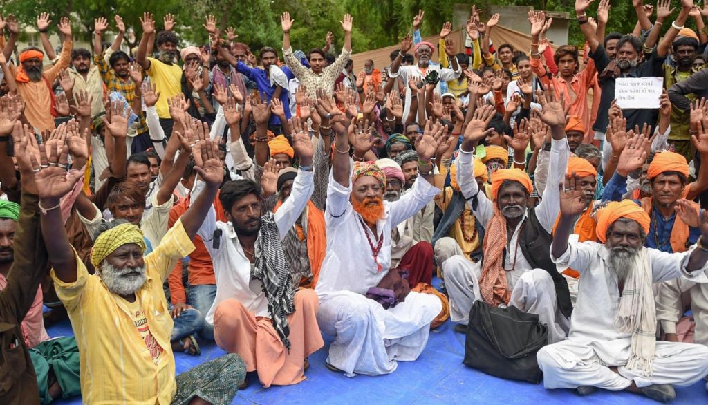 В ходе протестов в Индии против посещения храма женщинами задержали 750 человек 1