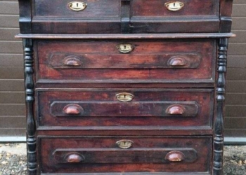 Француз продал комод, в котором забыл 180 тысяч евро