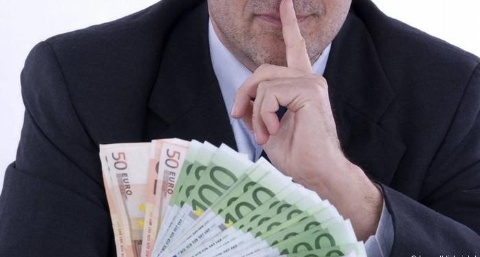 Вонючие миллионы. Куда ушли деньги “Укртрансаммиака”. Швейцария готова помочь