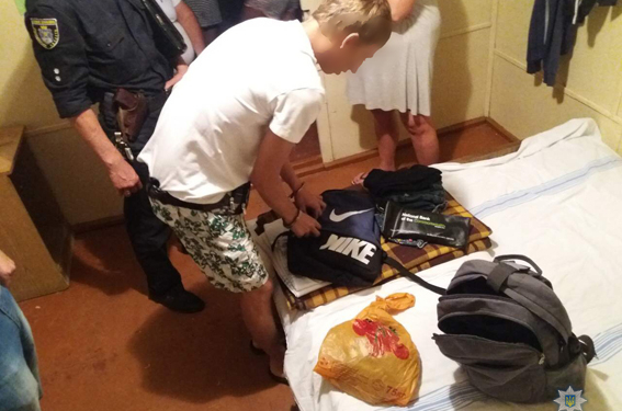 В Коблево поймали вора-рецидивиста, который «чистил» номера отдыхающих