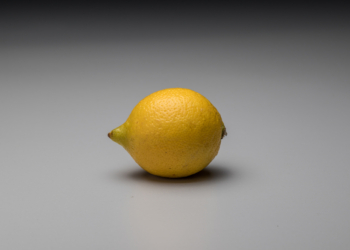 Мир сходит с ума: 8 миллионов человек за 3 дня  просмотрели видео с катящимся апельсином