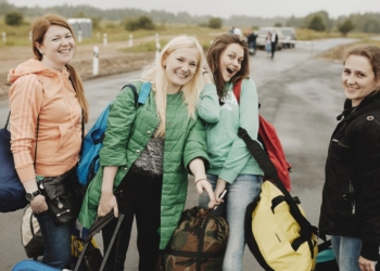 В РФ призвали не связывать эмиграцию молодежи с «бегством из ужасающей российской действительности»