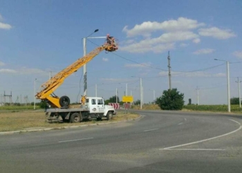 На дорогах Николаевской области установят фонарей и подсветки перекрестков на 31 млн.грн. за счет ЕИБ