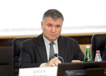 Аваков презентовал послам стран G7 Стратегию деоккупации Донбасса