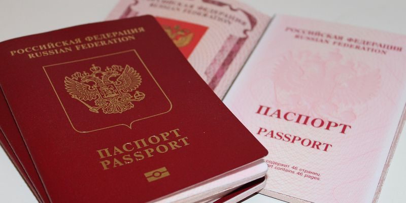 Швейцарія більше не буде видавати шенгенські візи власникам нових російських паспортів, виданих на окупованих росією територіях України та Грузії