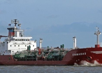 Газ “идет” на АЗС. В Одессу прибыл танкер-газовоз