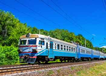 В Запорожской области локомотив влетел в поезд: 26 пострадавших