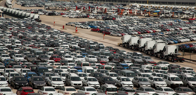 Renault изучает возможность производства некоторых моделей Украины