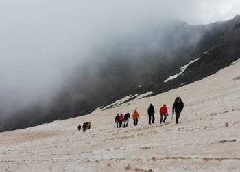 В Грузии погиб украинский альпинист. Его друзья поведение спасателей называют странным
