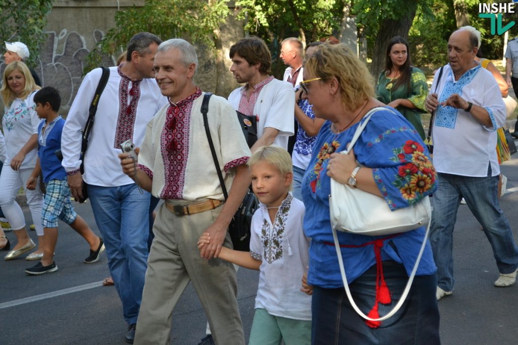 Николаевцы отметили День Независимости традиционным Маршем вышиванок 31