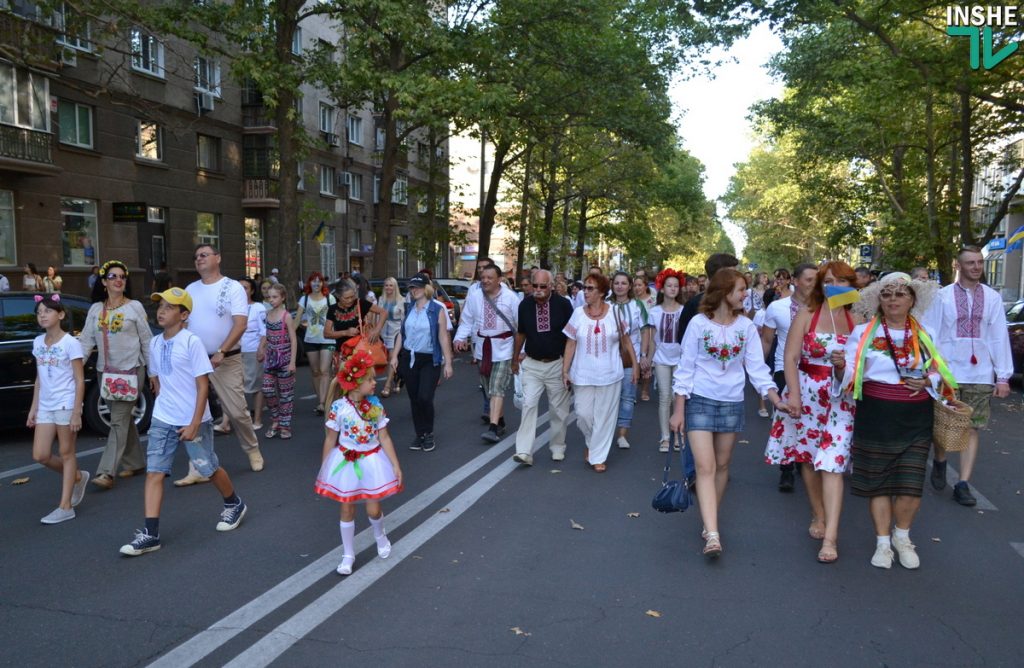 Николаевцы отметили День Независимости традиционным Маршем вышиванок 47