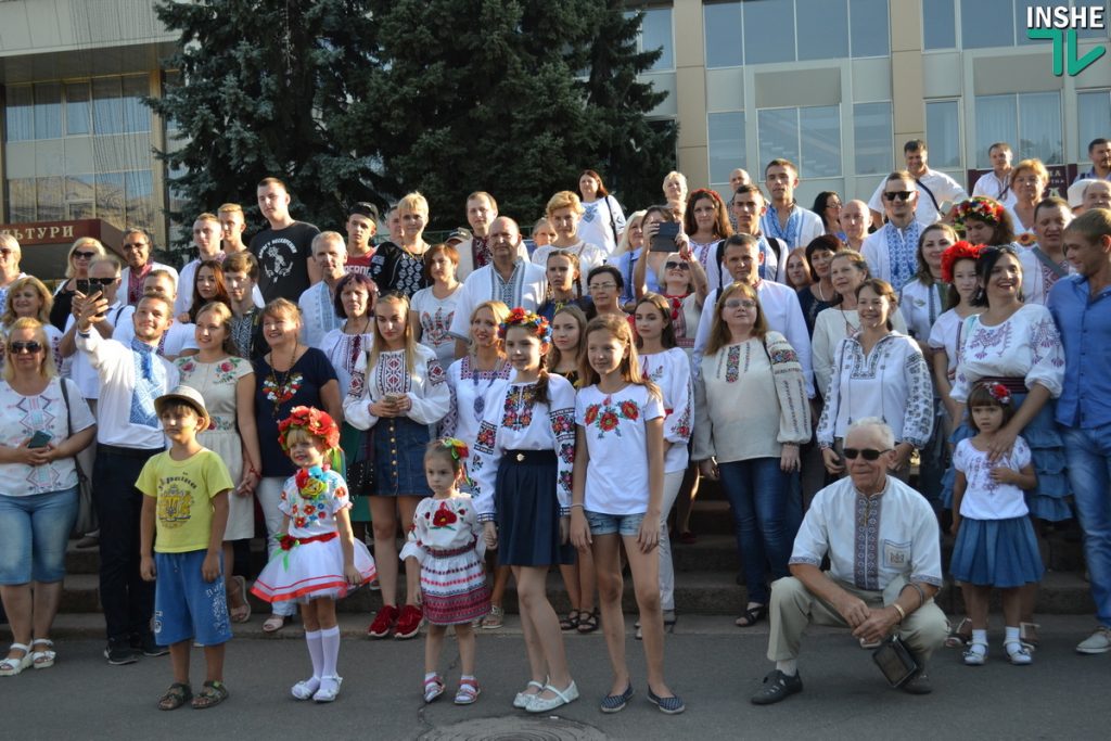 Николаевцы отметили День Независимости традиционным Маршем вышиванок 49