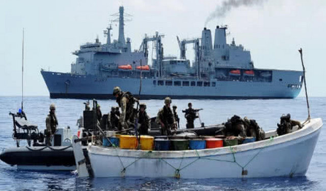 МИД заявил об аресте в Греции и Италии около 250 украинских моряков