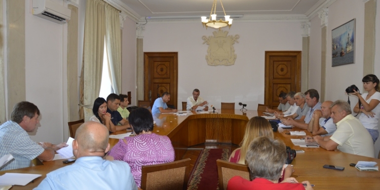 Соли на зиму Николаеву хватит. Надо только найти, где «пристроить» 900 тонн