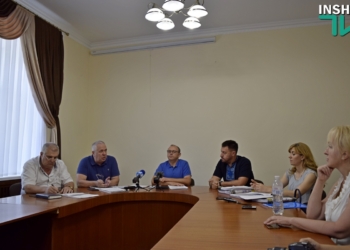 Контрольная комиссия в отчете рекомендовала Сенкевичу отстранить Кузнецова и Репина за «предвзятый и незаконный» конкурс управляющих компаний