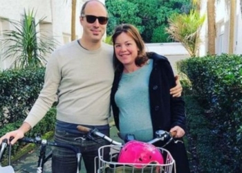 В роддом – не на «скорой» или машине, а на велосипеде – так поступила новозеландский министр