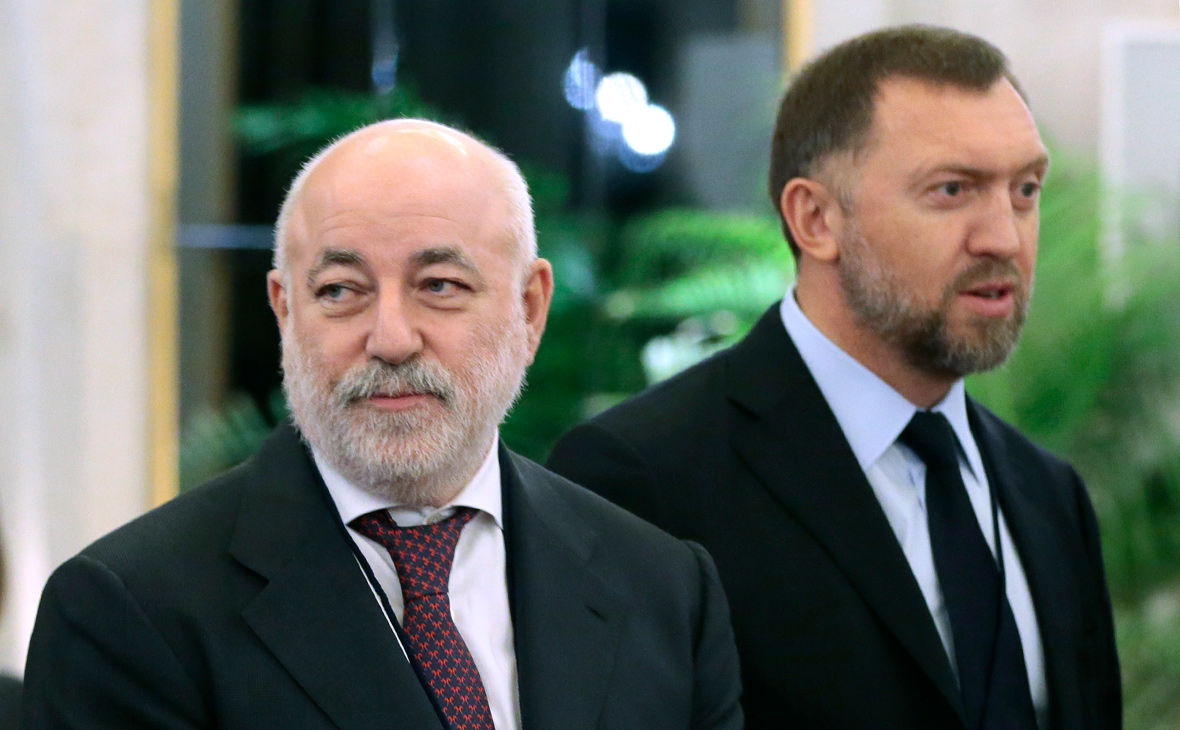 И Кипр туда же: счета российских миллиардеров Дерипаски и Вексельберга заморожены