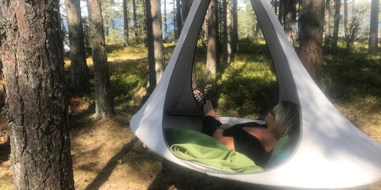 Под запретом – мужчины, алкоголь и плохое настроение: на одном из островов в Финском заливе открылся курорт исключительно для женщин