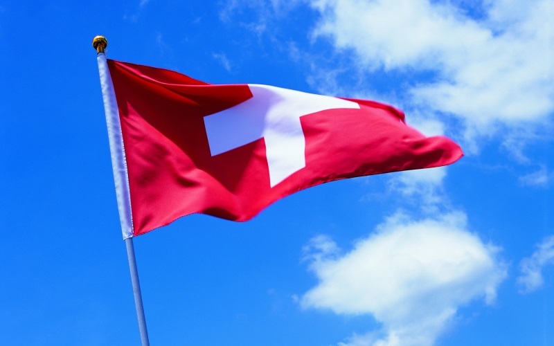 В Швейцарии паре отказали в гражданстве из-за рукопожатия 1