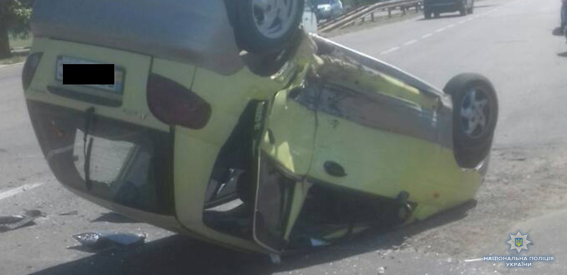 В Николаеве Daewoo Matiz с пятью пассажирами столкнулся с Chevrolet Aveo: трое детей в больнице 3