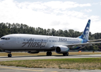 В США разбился украденный из аэропорта пассажирский самолет