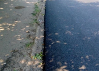 Жители Широкой Балки возмущены: после ремонта дороги с них отдельно требуют по 2 тысячи за каждый съезд