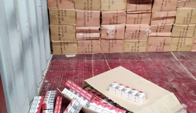 Одесские таможенники помешали незаконному перемещению рекордной партии сигарет. Их хотели выдать за туалетную бумагу