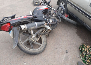 В Братском столкнулись мотоцикл и легковушка – двое пострадавших в больнице