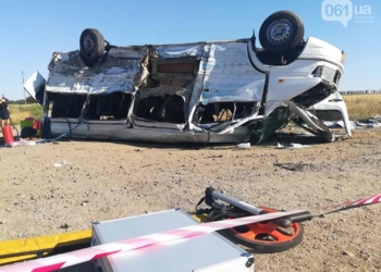 В Запорожской области КамАЗ врезался в маршрутку – 6 погибших, в том числе 5 детей